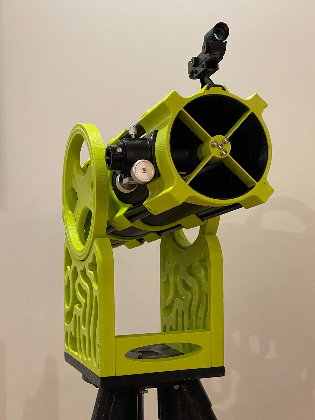 Green and black Skyward 150 telescope